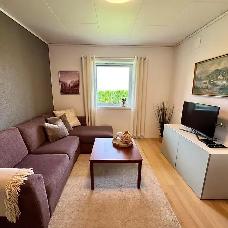 Apartment With Garden And Large Bathroom Malvik Exterior photo
